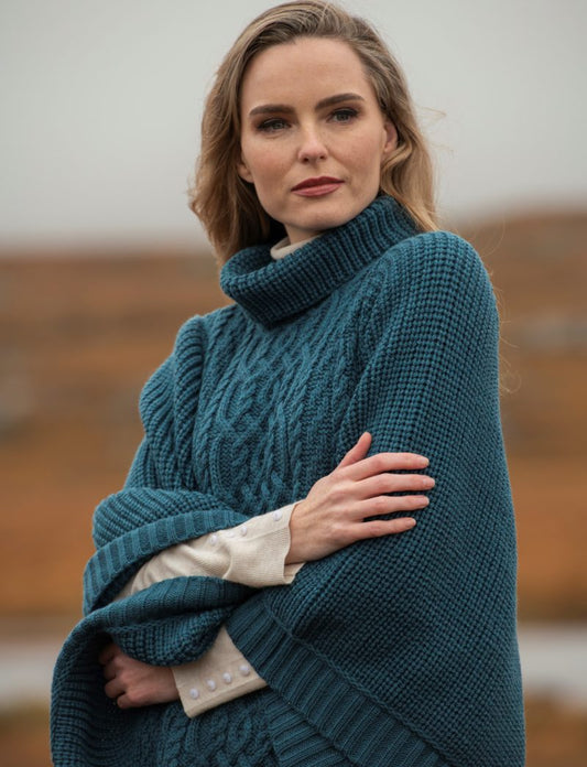 Poncho Aran Fisherman Knit